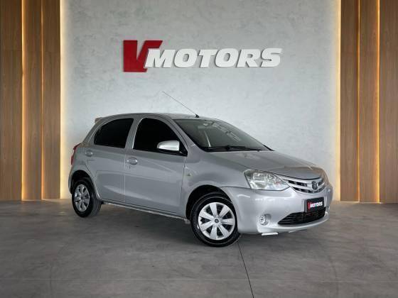 TOYOTA ETIOS 1.5 XLS 16V FLEX 4P MANUAL